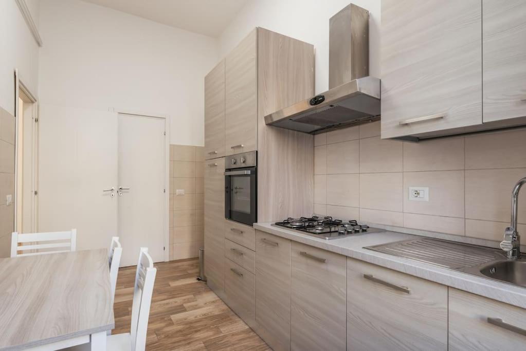 Wmr Apartment Near Vatican Rome Bagian luar foto